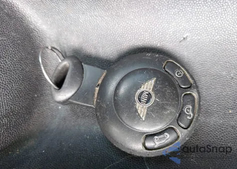 2012 Mini Cooper из США, поврежденный, VIN WMWSU3C57CT255749